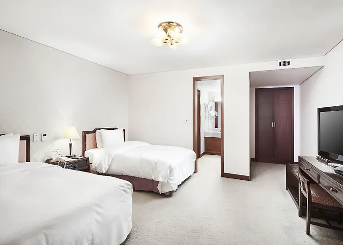 Hotel President